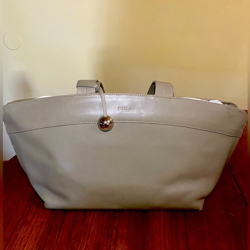 Furla Sage tote handbag.